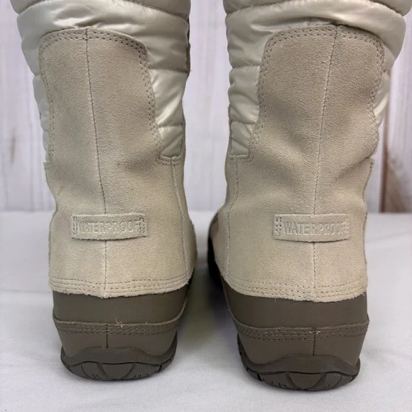 The North Face Nuptse Purna Waterproof Mid-Calf Faux Fur Boots Ivory Size 8.5 - Picture 7 of 16